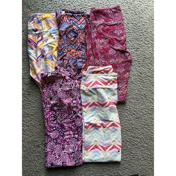 LuLaRoe Pants - LuLaRoe LLR Lot Of 5 Ankle Leggings Sz ONE SIZE Pinks, Reds & Pastels Patterned
